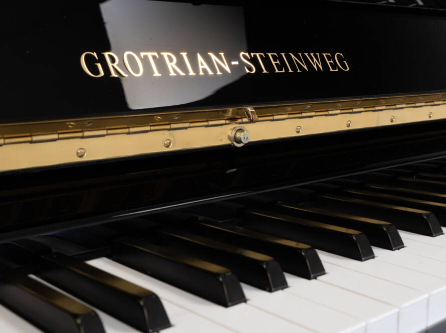 Grotrian piano